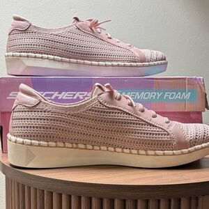Skechers Women's Blush Pink Knit Lace-Up Sneakers